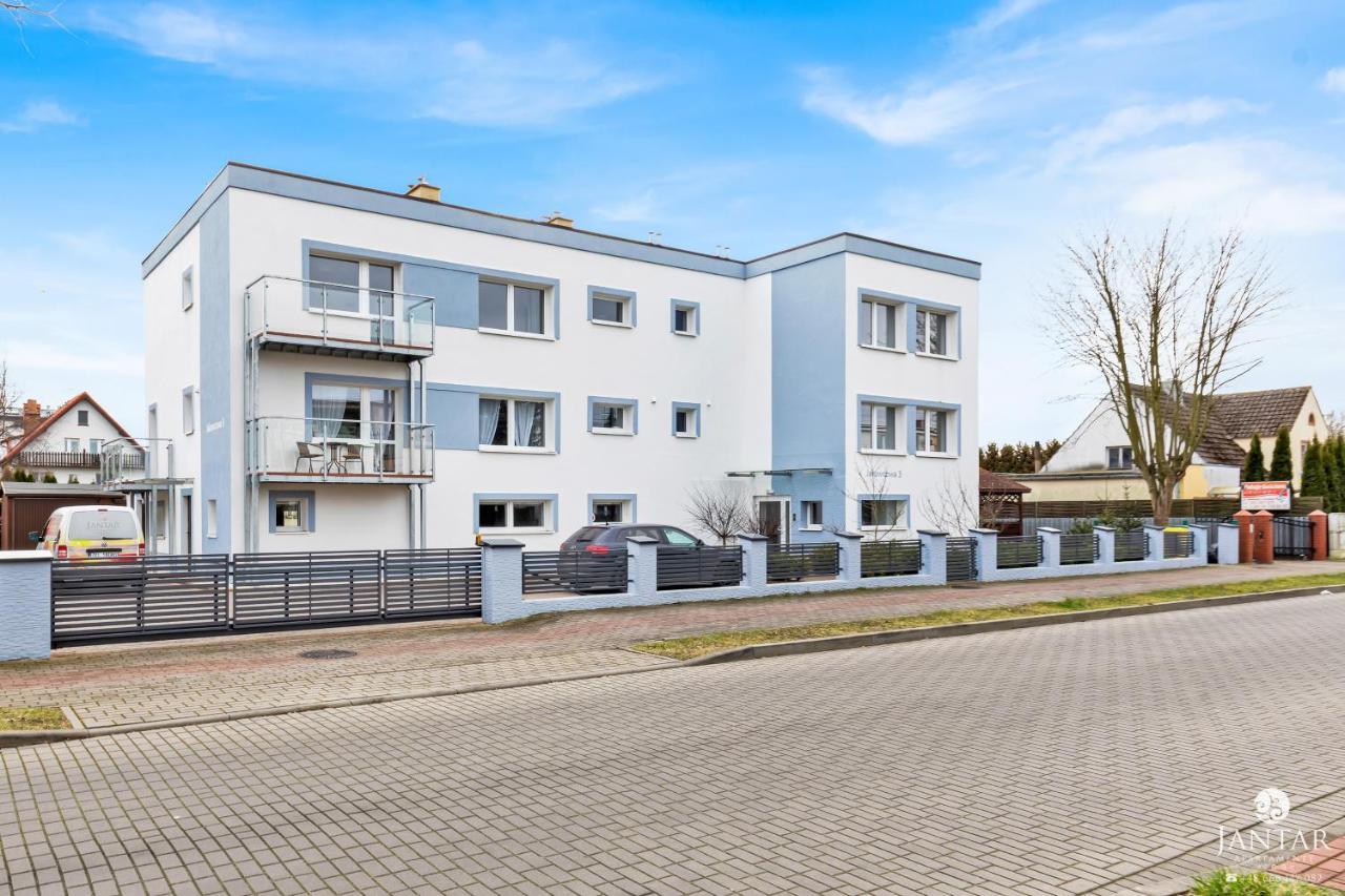 Willa Jalowcowa By Jantar Apartamenty Kolobrzeg Grzybowo  Exterior photo